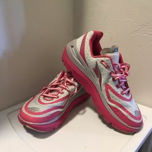 Altra Paradigm running shoes size 7.5